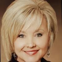 Stacy Comstock's Instagram, Twitter & Facebook