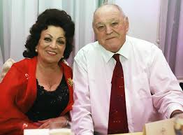 Ciobanu, mircea (1991), convorbiri cu mihai i al româniei, bucurești: Momente Grele Pentru Maria Ciobanu È™i A Anulat Toate Concertele Pentru A Sta LangÄƒ SoÈ›ul Ei Bolnav Vedete Avantaje Ro De 20 De Ani Pretuieste Femei Ca Tine