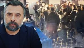 Oktay kaynarca, son olarak 2015 yılında yayın hayatına başlayan eşkıya dünyaya hükümdar olmaz adlı dizide 45 yaşında, 20 yıldır evli, iki çocuk babası olan (hızır çakırbeyli) karakterini canlandırmaktadır. Oktay Kaynarca Dan Olumle Tehdit Iddiasina Yanit Biz Onlarla Basa Cikamayiz