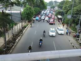 Hal ini terjadi jika penyeberang mengetahui bahwa menyeberang jalan di sembarang tempat merupakan hal yang salah dan beresiko tinggi tetapi . Ini Teori Saya Tentang Penyebab Kemacetan Jakarta Ilmanakbar S Life Journal