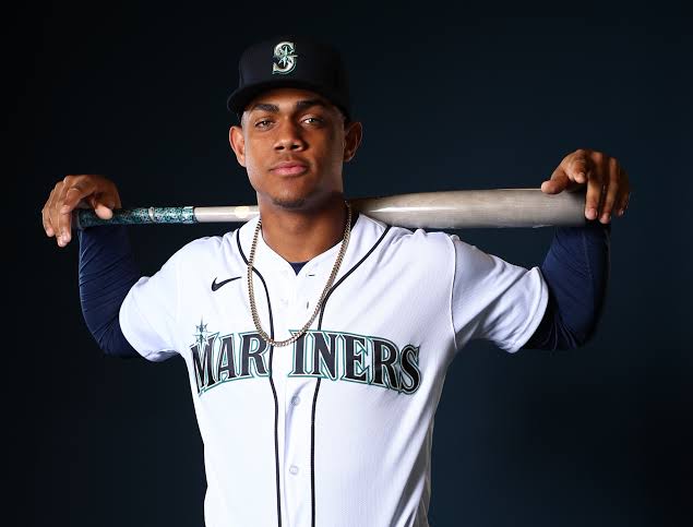 Top Seattle Mariners prospect Julio Rodriguez suffers wrist fracture -  oregonlive.com