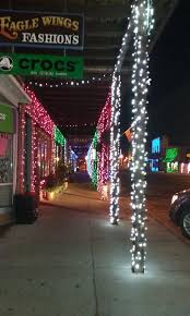 Hayward Turns Into A Winter Wonderland Each Year In Wisconsin Christmas Events Christmas Town Wisconsin