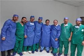 Assiut university faculty of medicine (aufom) was established in 1960. ÙØ±ÙŠÙ‚ Ø·Ø¨ÙŠ Ù…Ù† Ø¬Ø§Ù…Ø¹Ø© Ø­Ù„ÙˆØ§Ù† ÙŠÙ†Ø¬Ø­ ÙÙŠ Ø¥Ø¬Ø±Ø§Ø¡ Ø¹Ù…Ù„ÙŠÙ‡ Ù…Ø¹Ù‚Ø¯Ù‡ Ù„Ø·ÙÙ„ ÙŠØ¨Ù„Øº 11 Ø³Ù†Ø© Ø¨ÙˆØ§Ø¨Ø© Ø£Ø®Ø¨Ø§Ø± Ø§Ù„ÙŠÙˆÙ… Ø§Ù„Ø¥Ù„ÙƒØªØ±ÙˆÙ†ÙŠØ©