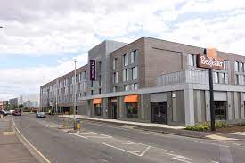Hyde park was created solely for king henry viii and his hunting activities way back in 1536 and later when charles i came to the throne, he changed the park entirely by making it. Premier Inn London Hayes Heathrow Hyde Park