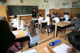 Stiri internationale • pe 29.09.2020 la 12:57. Intrebarea Care I A Scos Din MinÅ£i Pe PÄƒrinÅ£ii Elevilor De Clasa A Ii A Spynews Ro