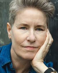 Lisa Guevara's Instagram, Twitter & Facebook