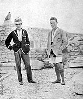 Upon entering damascus the british army is met by victorious arab forces. T E Lawrence Wikipedia