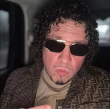 There is a Chris Meloni responding to comments. Pls be aware