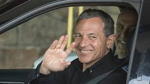 Bob Igo's Instagram, Twitter & Facebook