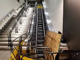 Check spelling or type a new query. Rolltreppe Gaz Wiki