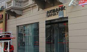 Akbank'tan yapılan açıklamaya göre, axess mobil'de bulunan sağlıklı yaşam modu ile sağlıklı yaşamı destekleyecek markalara özel fırsatlar sunan akbank bilgilendirici içerikler ile müşterilerinin hayatına katkı sağlıyor. Akbank Sanat Beyoglu Cicicee