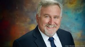 Albuquerque Public Schools Superintendent Scott Elder will leave post next  summer