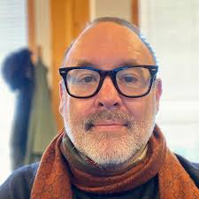 Can i see everyones live plant setups? Also what plants are safe and arnt  safe? I have a spider plant that had babies and i wanna know if theyre safe  as im