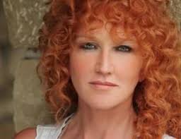 Fiorella mannoia, polemiche dopo l'invito di de magistris al concerto di capodanno. Fiorella Mannoia Lyrics