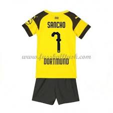 Einzig allein sancho und reus scheinen einen stammplatz sicher zu haben. Kinder Fussball Trikot Bvb Borussia Dortmund 2018 19 Jadon Sancho 7 Heim Trikotsatz Kurzarm Borussia Dortmund Trikot Bvb Borussia Fussballtrikots