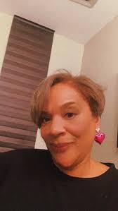 🖤❤️🖤❤️ These cute, handmade, checkered heart earrings are perfect for  Valentine's Day. They add a fun pop to any outfit and show off your playful  side. Grab a pair for yourself or