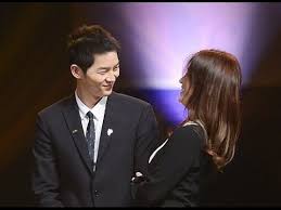 Born november 22, 1981) is a south korean actress. Song Joong Ki Song Hye Kyo Sweet Moments Hd Vid Korea Popular Culture Arts Awards Youtube