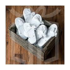 Die weißen flip flops der marke zohula sind der perfekte ich verkaufe hier 3 paar bunte flipflops die von unserer hochzeit übrig sind. Weisse Hochzeit Flip Flops Gastgeschenk Geschenk Fur Hochzeit