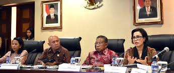 Sistem ekonomi indonesia memiliki acuan yang jelas yaitu uud 1945, yaitu sistem ekonomi pancasila, yang di dalamnya terkandung demokrasi ekonomi. Berikut Ialah Upaya Pemerintah Dalam Meningkatkan Ekonomi Kreatif Kecuali