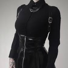 Gotik Tarz Panosundaki Pin