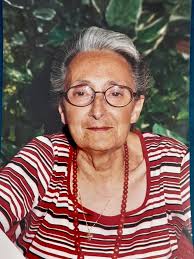 La comunità di San Possidonio ha dato l'ultimo, commosso saluto al  𝐃𝐨𝐭𝐭. 𝐓𝐨𝐧𝐢𝐧𝐨 𝐁𝐮𝐫𝐳𝐚𝐜𝐜𝐡𝐢𝐧𝐢, che per oltre vent'anni ha  servito il nostro Comune come 𝐒𝐞𝐠𝐫𝐞𝐭𝐚𝐫𝐢𝐨 𝐂𝐨𝐦𝐮𝐧𝐚𝐥𝐞. Per  tutti noi è stato molto