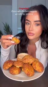 Sara Braman's Instagram, Twitter & Facebook