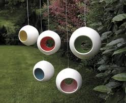 Gartenkeramik Topfern Handarbeit Teelichthalter Weiss Hangend Kugelformig Natur Innenseite Farbig Gartenkeramik Garten Deko Garten Im Freien