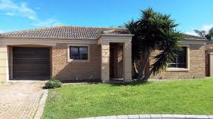 Maybe you would like to learn more about one of these? Stunning 2 Bedroom 2 Bathroom Townhouse In Kleinbron Park To Let Townhouse Apartments For Rent House Rental