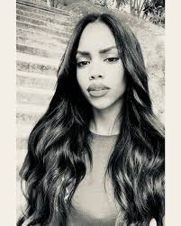 Sheyla Moreno ❤️🤍 (@s_h_a_y.lamoreno) • Instagram photos and videos