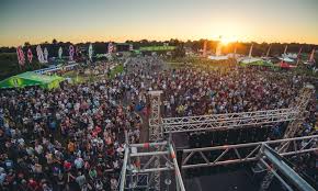 Rock for people je jeden z největších českých hudebních festivalů. Rock For People 2015 Hk Tazni Kone Festivalu Nevyjeli Naplno Presto Byli Divaci Nadseni Informuji Cz