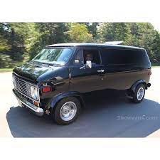 40 Custom Vans Ideas Custom Vans Van Vans