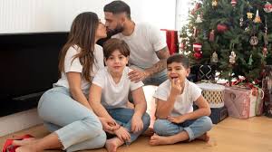 Lorenzo insigne was managed by maurizio sarri for three years at napoli. Sportmob Top Facts About Genoveffa Darone Lorenzo Insigne S Wife