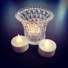 100均のledキャンドルライトが活躍 おしゃれな照明アイデア集 candles candle holders display