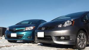Both the toyota yaris and the honda fit are subcompact cars that are definitely meant for function rather than a flash. 2013 Toyota Yaris Vs 2013 Honda Fit Car Reviews