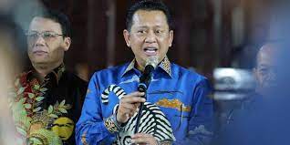 Hal serupa berlaku untuk pejabat negara bahwa harus tahu hak dan kewajibannya. Hak Dan Kewajiban Generasi Muda Bentuk Pelanggaran Hak Dan Pengingkaran Kewajiban Warga Negara Hak Dan Kewajiban Bersifat Kodrati Yakni Melekat Bersama Kelahiran Manusia Gold