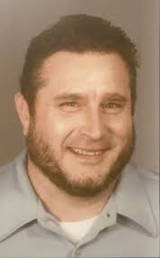 Eddie Huber's Instagram, Twitter & Facebook