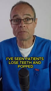 Mike Mee's Instagram, Twitter & Facebook