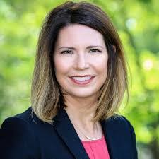 Carrie Corcoran's Instagram, Twitter & Facebook