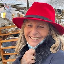 Angie Barbieri's Instagram, Twitter & Facebook