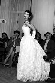 Audrey Hepburn Wedding Dress Fashionplaceface Com Audrey Hepburn Wedding Dress Audrey Hepburn Wedding Audrey Hepburn Style