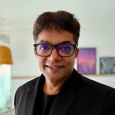 Enjoyed hanging with friends at CEX. Not all made the pics. Mark Schaefer,  Andy Crestodina, Rich Brooks, Jay Acunzo, Katie Brinkley, A Lee Judge, Joe  Pulizzi, Robert Rose, Cathy McPhillips, Lou Mongello,