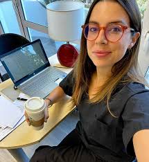 Dra. Tamara Marques l Dermatóloga