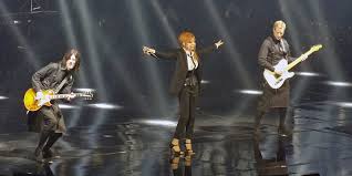 Concert mylene farmer juin 20019forum mylène farmer. Mylene Farmer A Paris Plus Que Quelques Minutes Pour Obtenir Vos Billets