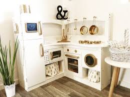 Uptown espresso play kitchen kidkraft we were grateful to receive the 2016 parents choice toy of the year award for our kidkraft uptown espresso kitchen all appliances are interactive including doors that open and close. Kidkraft Playkitchen Make Over Diy Play Kitchen Kidkraft Kitchen Makeover Kidkraft Kitchen