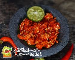 Soal rasa tak perlu diragukan lagi, tentunya pedas dan nikmat. Gurame Sambal Mangga Fish With Mango Chili Picture Of Omah Cobek Restaurant Lombok Tripadvisor