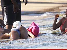 Jessica Alba -- Cakes Up for Spring Break with Chrissy Teigen