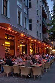 Restaurant Cayetano Brunch Mediterrane Kuche Mit Niveau Berlin Friedrichshain Fruhstuck Berlin Cafes Berlin Berlin Friedrichshain