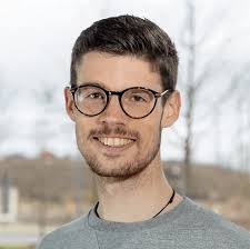 ESR11: Thomas Deckert