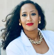 I'm excited (and nervous!!) to share that I am officially taking the next  step in my wedding career and will be transitioning to be a full-time  wedding and event planner so I