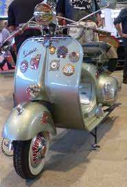 Scooters Vespa Lambretta Scooters Style Is A Quarterly Independant Bi Lingual French English Magazine Which Essen Lambretta Cyclomoteur Voitures Et Motos